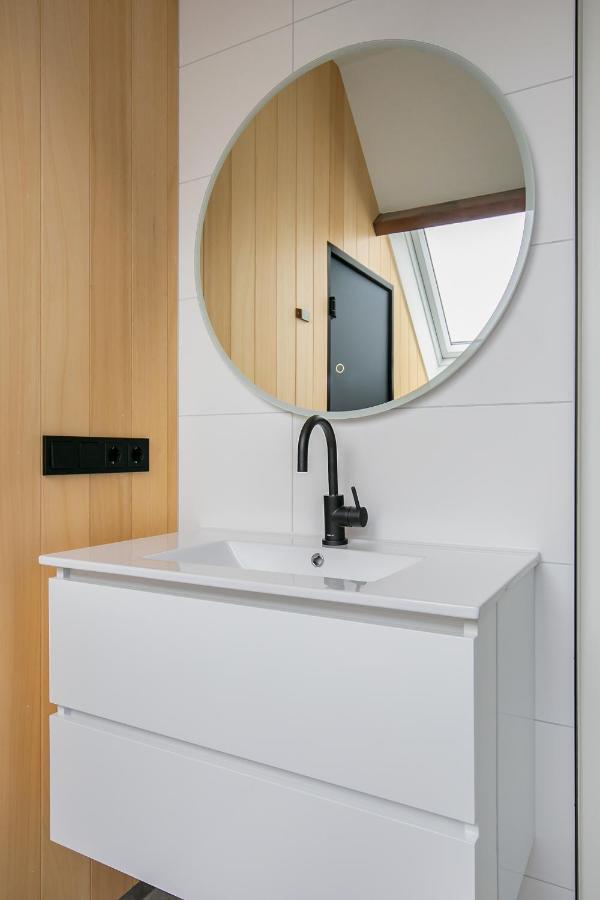 Hello Zeeland - Appartement Weststraat 36 Домбург Екстериор снимка